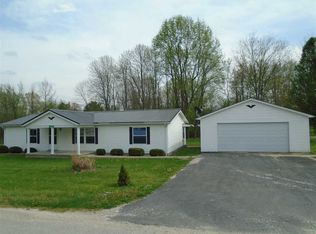 11767 E Center St, Loogootee, IN 47553
