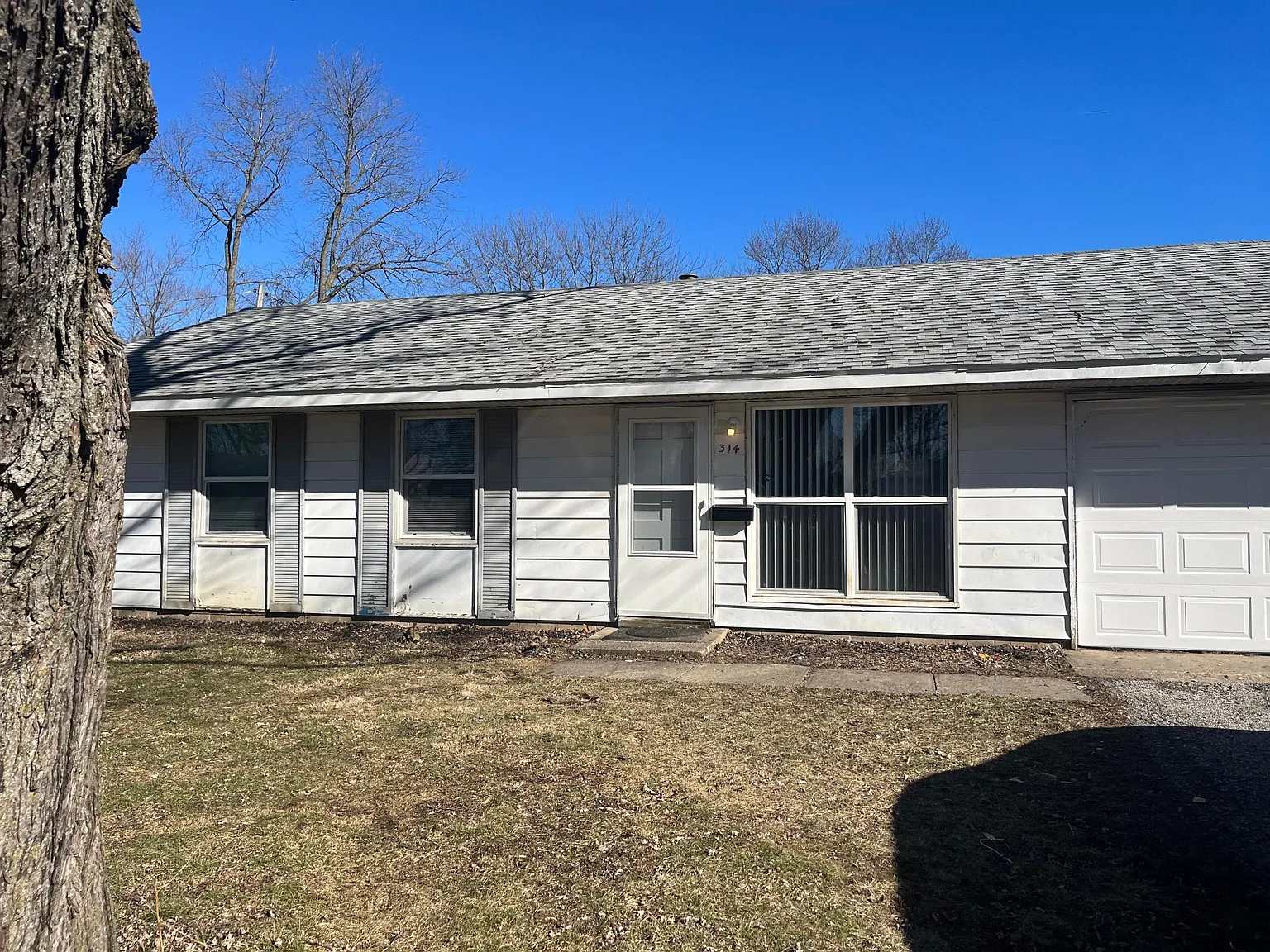 314 S Dodson Dr photo 1