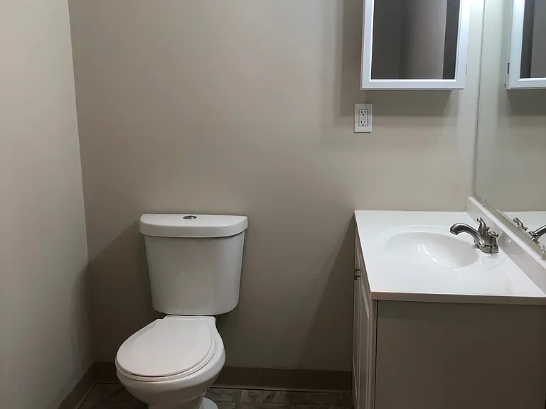 2205 Cromwell Hills Dr — Photo 8