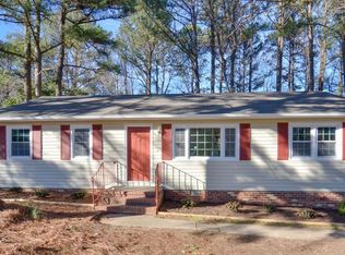 10350 Claybar Trl, North Chesterfield, VA 23236