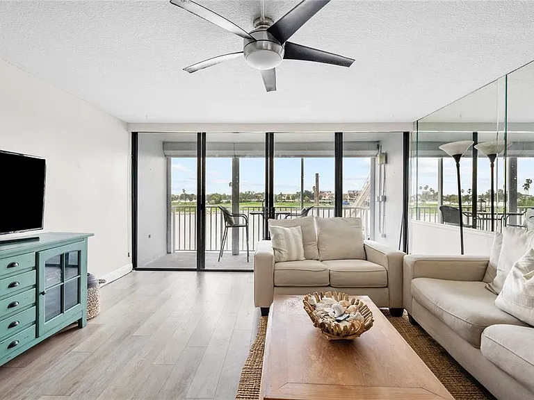 450 Treasure Island Cswy #311 — Photo 9