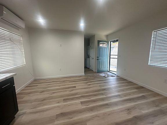 2nd image of 2411 Seabright Ave #1/2