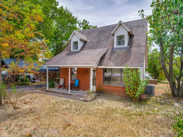 515 Clements Ave, Van Alstyne, TX 75495