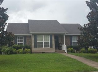 166 Sleepy Hollow Dr, Springfield, TN 37172