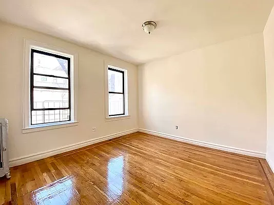 Rented by Bruma Realty LLC | media 1
