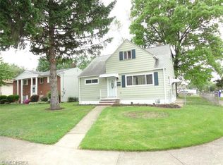6402 Scott Dr, Brookpark, OH 44142