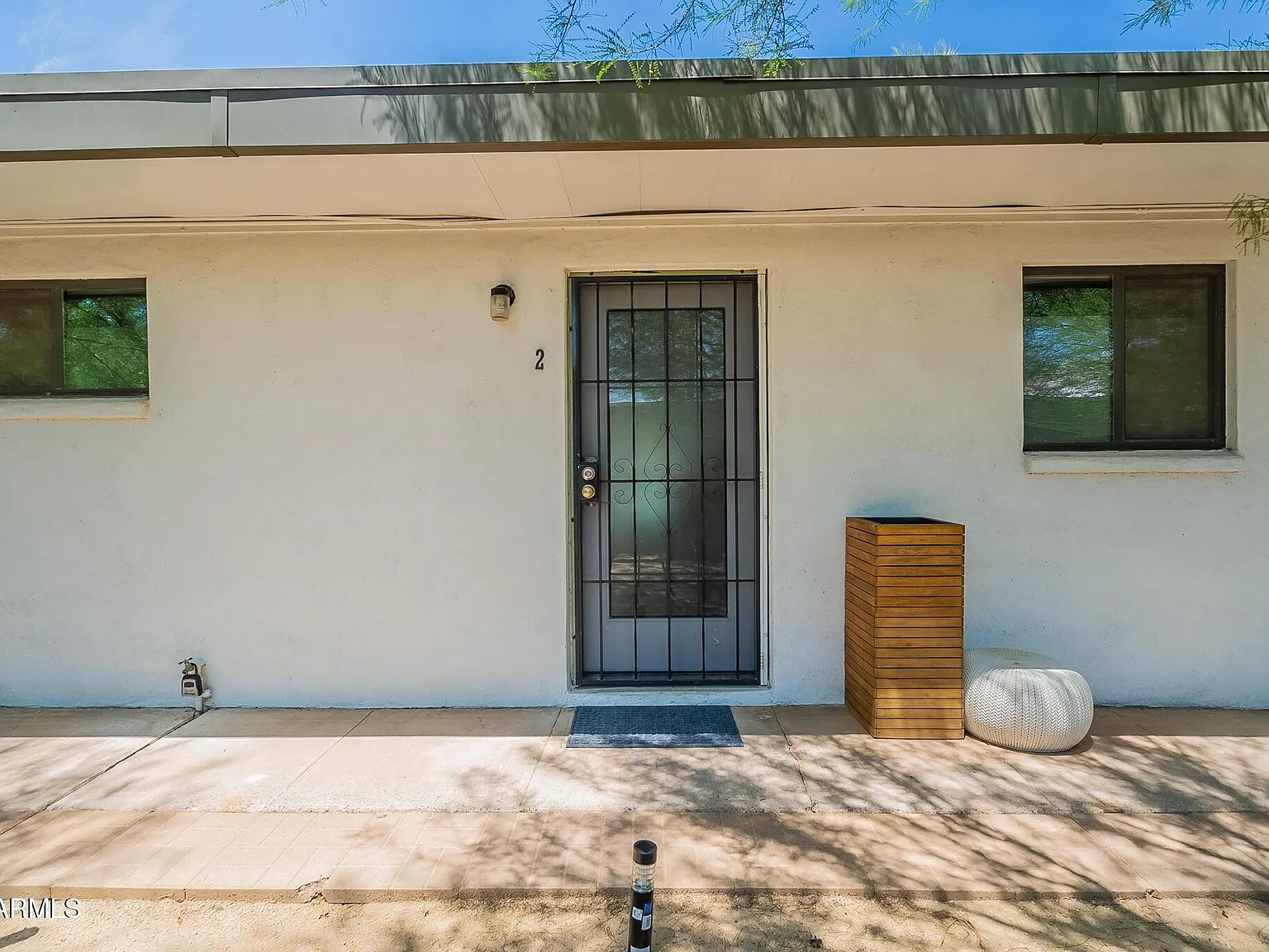 1 bed, 1.0 bath, 902 sqft, $1,540 — Photo 2