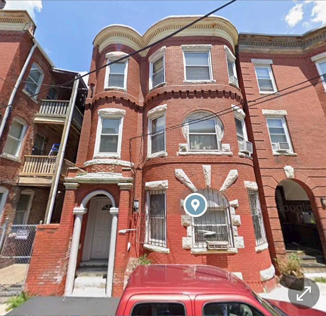 3 bed, 1.0 bath, $3,200 — Photo 1