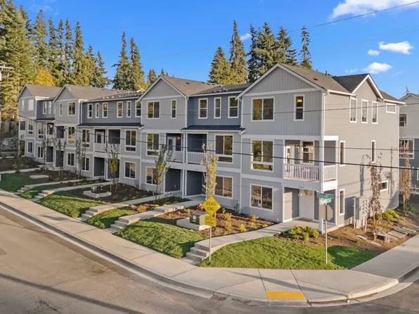 7027 Rainier Dr #E, Everett, WA 98203