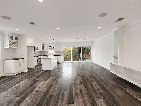 3rd image of 16812 Falda Ave