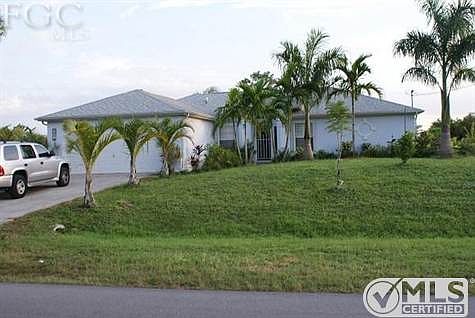 2nd image of 52 Jacaranda Pkwy E