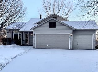 1751 Faribault Ct, Shakopee, MN 55379
