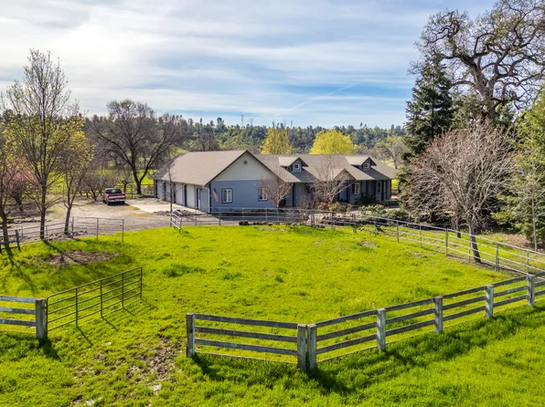 11847 Oak Run Rd, Oak Run, CA 96069