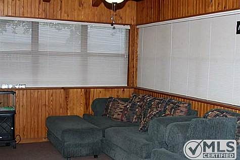 5th image of 509 Crestwood Dr