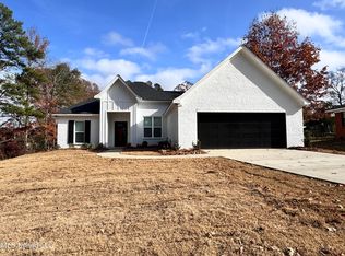 176 El Pine Dr, Pearl, MS 39208