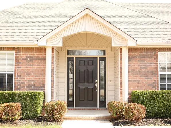 212 Billy Davis Dr, Searcy, AR 72143