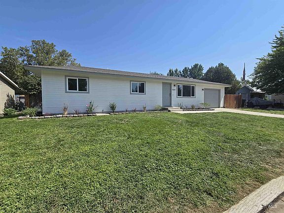 3rd image of 1104 NW 13th Ave