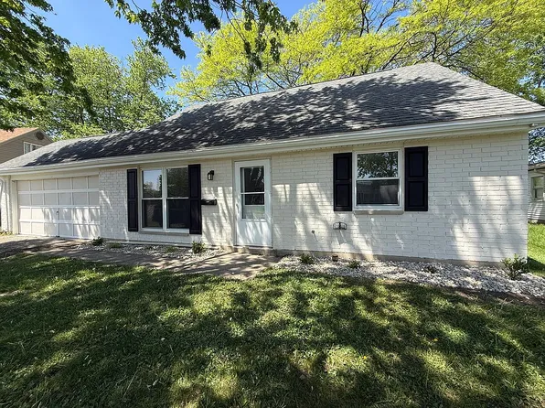 1626 Haverhill Dr, Piqua, OH 45356