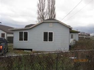 9724 271st St NW, Stanwood, WA 98292
