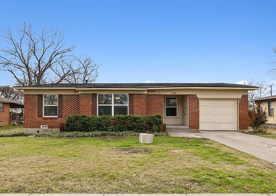 1st image of 1318 Lewis Dr