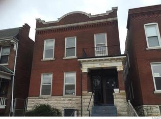 3740 Palm St, Saint Louis, MO 63107