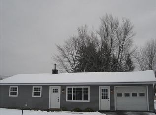 91 Bakeman St, Fulton, NY 13069