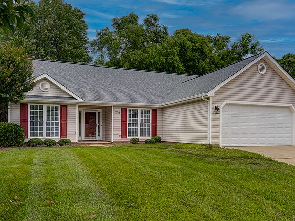 2nd image of 2404 Glen Meadow Dr