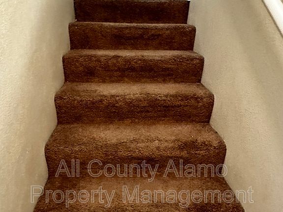4th image of 10611 Mathom Lndg APT 4