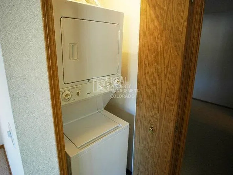 4933 S Carson St #103 — Photo 9