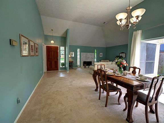 4th image of 4906 Pecan Grove Dr