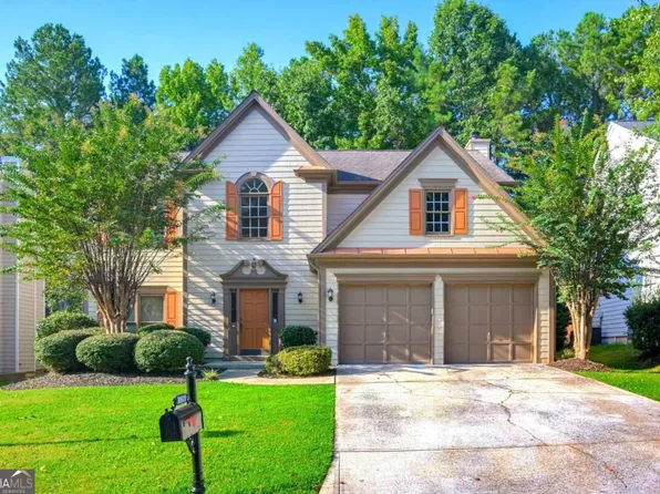 10920 Glenbarr Dr, Johns Creek, GA 30097