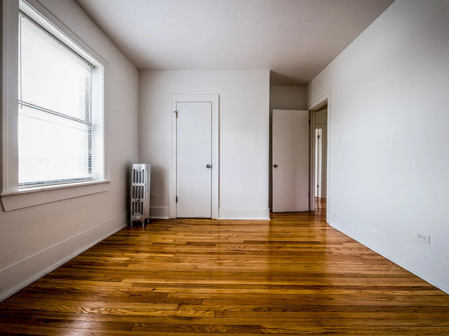 5328 W Harrison — Photo 3