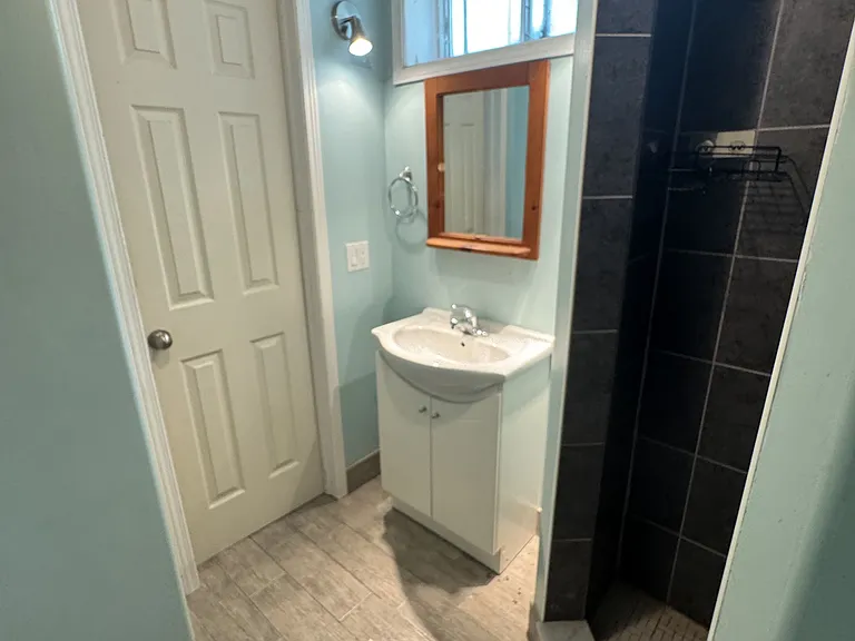 18 Annamaria Dr — Photo 24