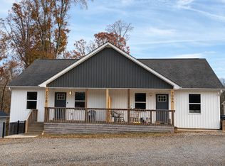 200 Wofford Rd #B, Taylors, SC 29687