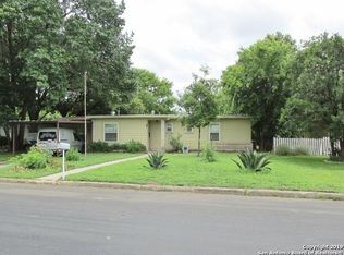 110 Salisbury Dr, San Antonio, TX 78217