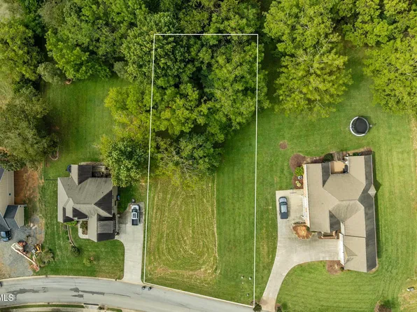 205 Grande Harbor Way, Blountville, TN 37617