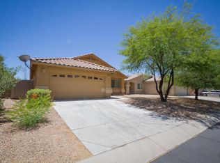 6622 E Ladonna Ln, Tucson, AZ 85756