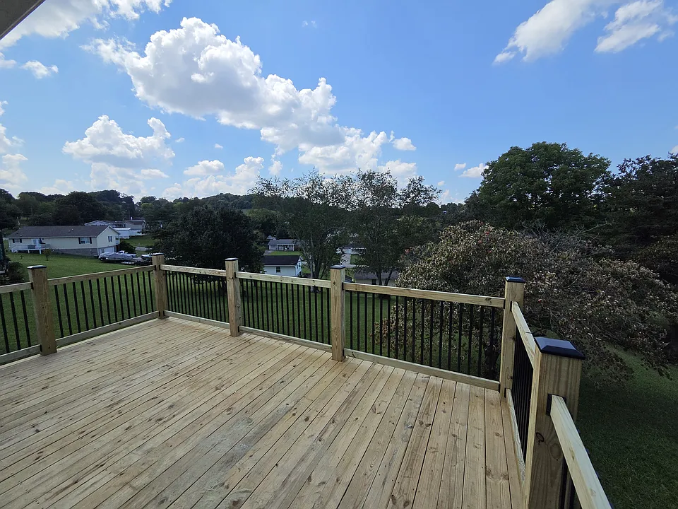 421 River Bend Dr