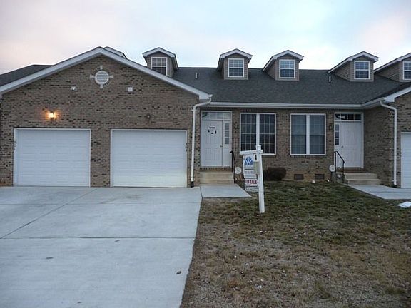 2nd image of 303 Lora Dr