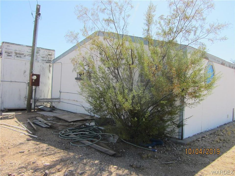 2nd image of 5272 N Cove Rd