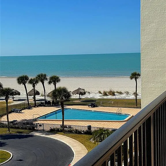1460 Gulf Blvd #411 — Photo 36