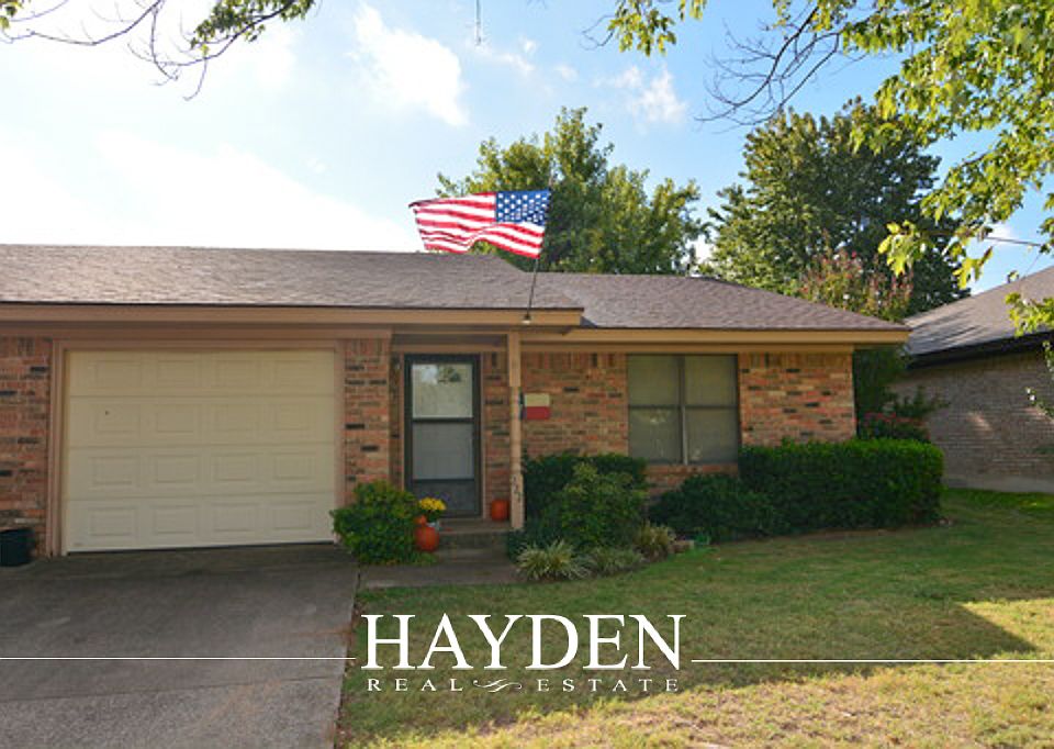 1st image of 222 Rosebud Dr