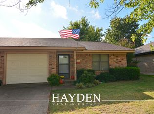 222 Rosebud Dr, Stephenville, TX 76401