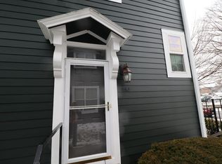 4162 Roanoke Rd #4162, Kansas City, MO 64111