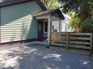 808 Newcastle St #B, Beaufort, SC 29902