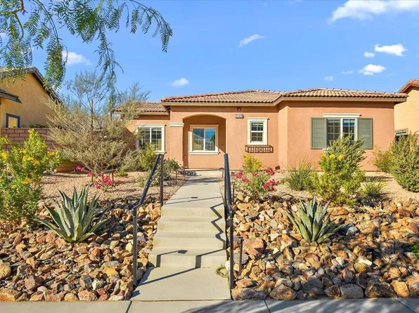 67470 Rio Largo Rd, Cathedral City, CA 92234
