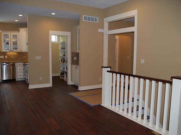 3rd image of 12573 Retreat Dr #35