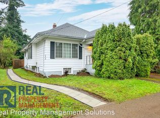 5922 SE Holgate Blvd UNIT B, Portland, OR 97206