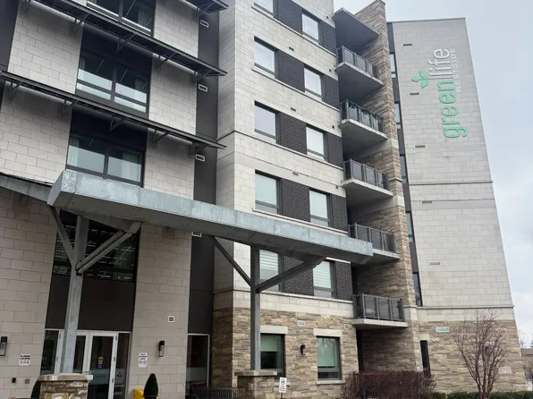 33 Whitmer St #222, Milton, ON L9T 8P9
