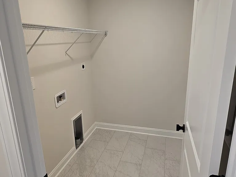 4301 Laurel Ridge Dr — Photo 28
